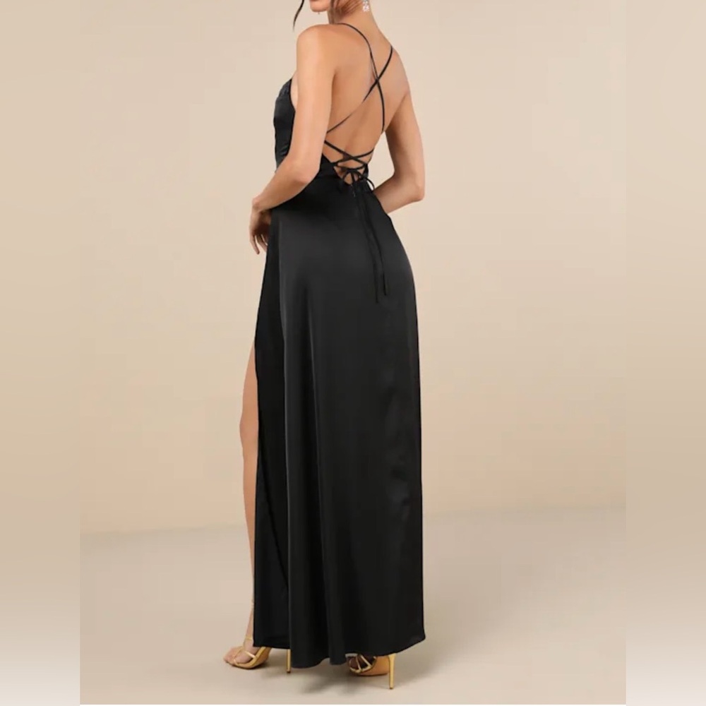Lulus NWT “So Loving” Black Satin Pleated Lace Up Backless Maxi Dress Size Large - Picture 10 of 15